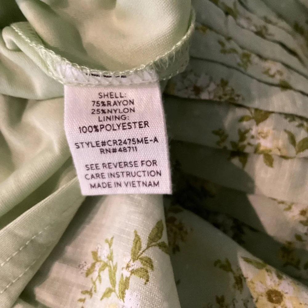 Pleated Tiered Midi Floral Dress Puff Sleeves Medium Mint - Picture 5 of 7